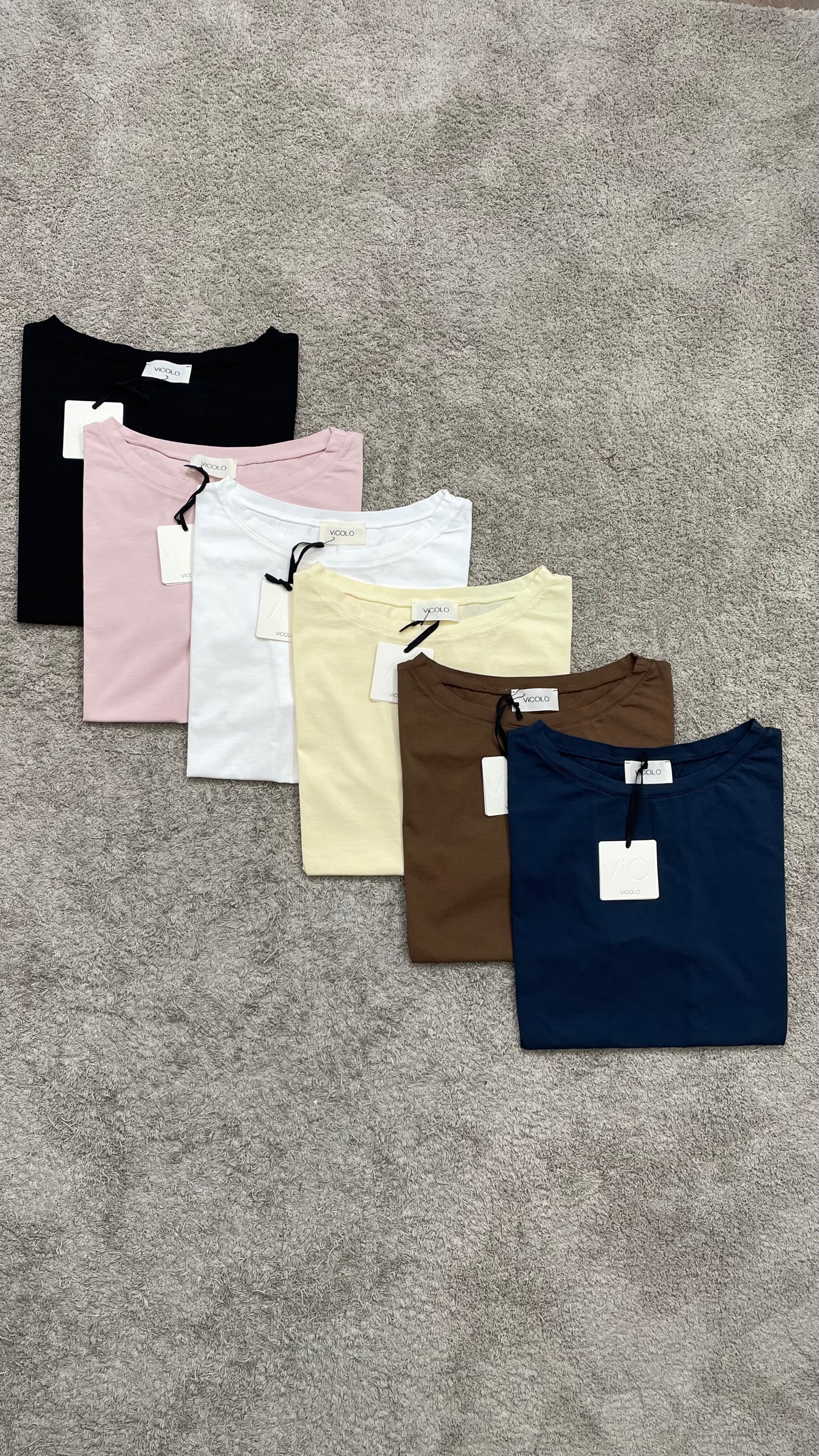 T-shirt a scatoletta Vicolo - UAB0296 -