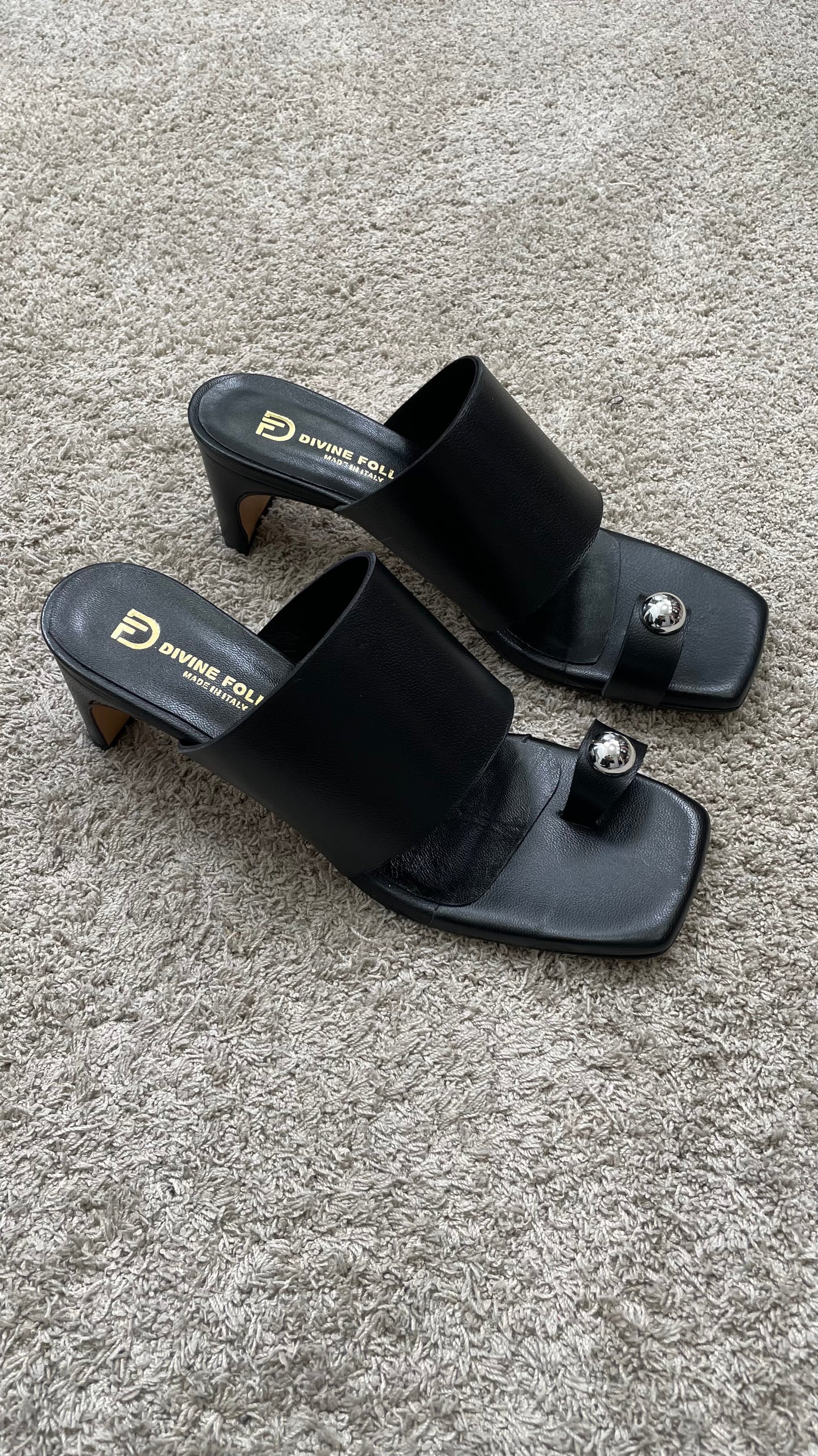 Sandalo nappa nera con gioiello Divine Follie - EMMAQ2736 -