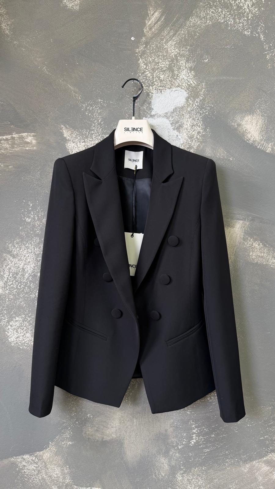 Tailleur Nero Silence Limited -NPR235KEY-