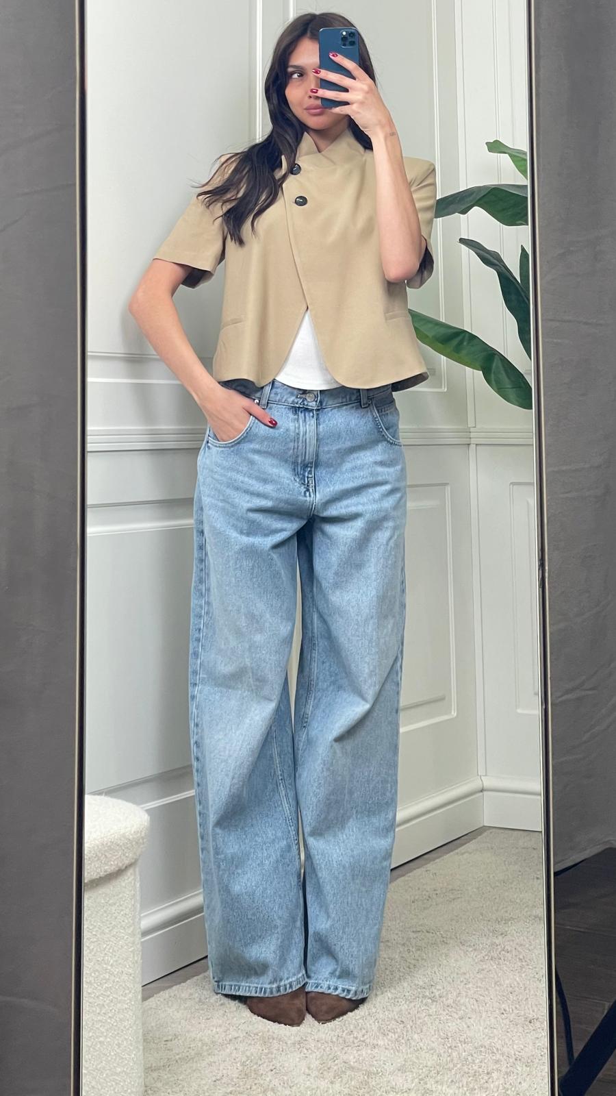 Giacca crop beige con doppio bottone HaveOne JMN-Q116