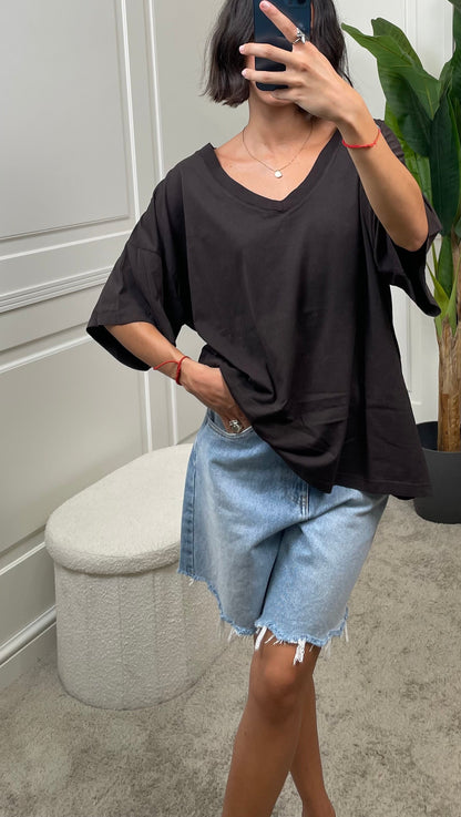 T-shirt scollo a V oversize Vicolo - UAB0251 -