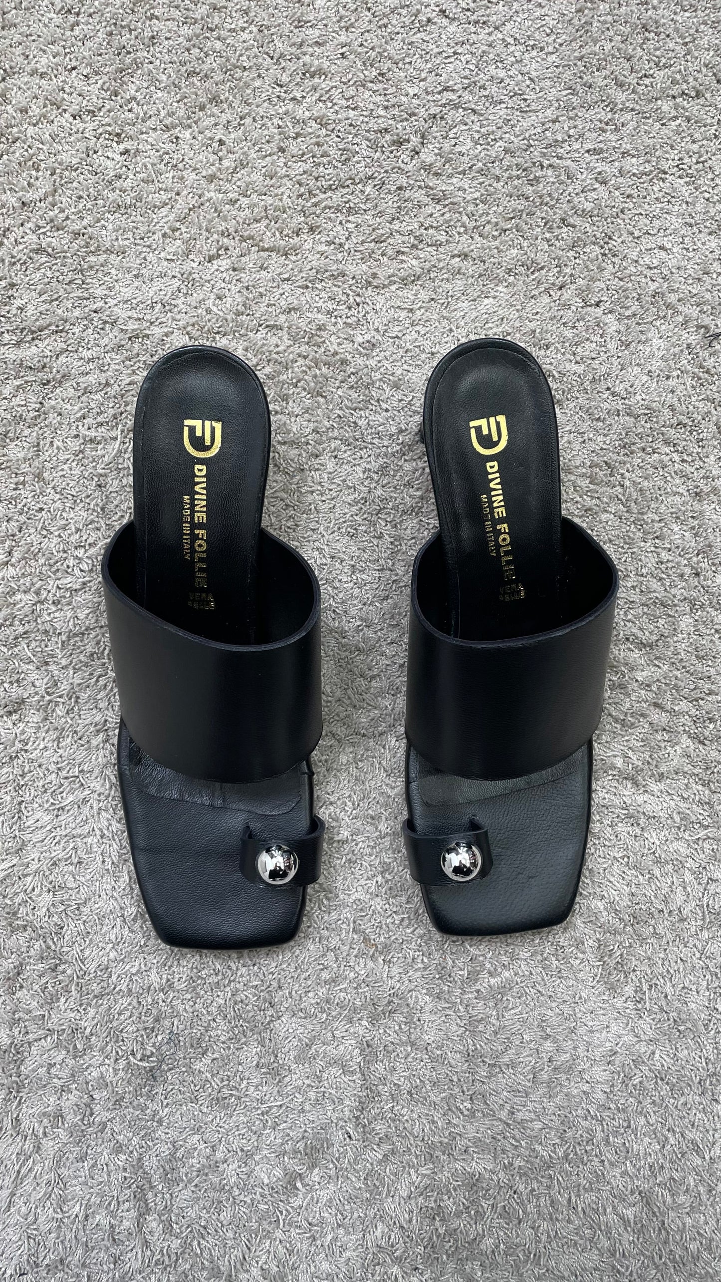 Sandalo nappa nera con gioiello Divine Follie - EMMAQ2736 -