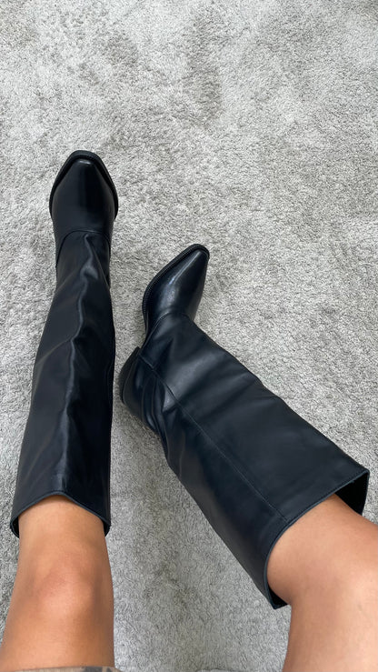 Stivale alto in pelle Nero Divine Follie - 9241 -