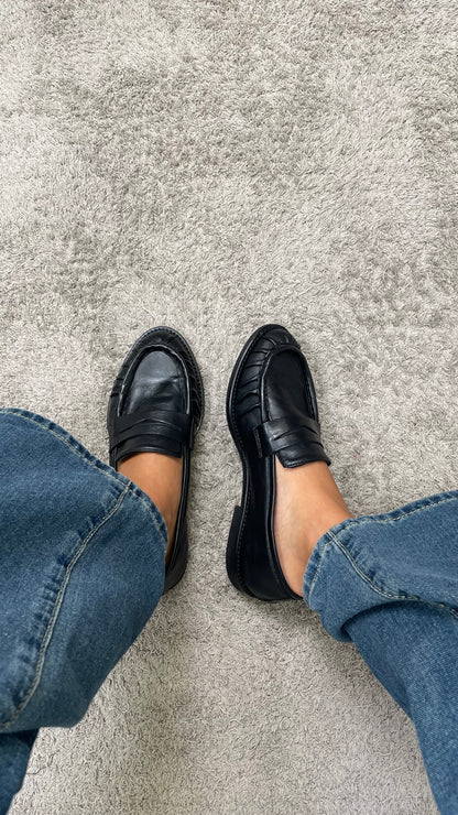 Mocassino in pelle arricciato Divine Follie Nero - CINZIA -2541-