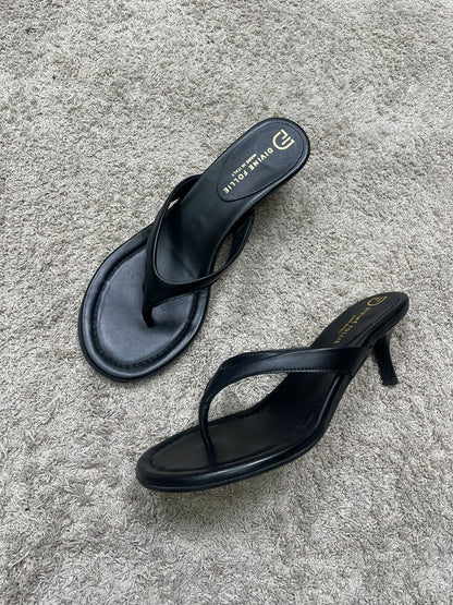 Infradito DivineFollie Tacco Kitten (Nero, Moro)