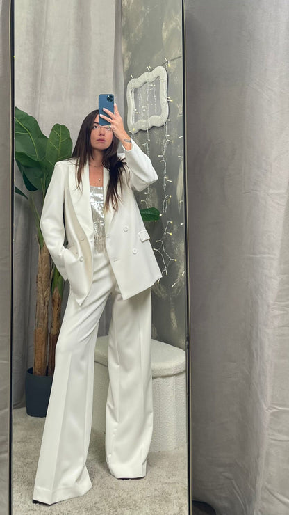 Tailleur bianco doppiopetto con dettagli in raso HaveOne -JCB-P106- -PCB-P246-