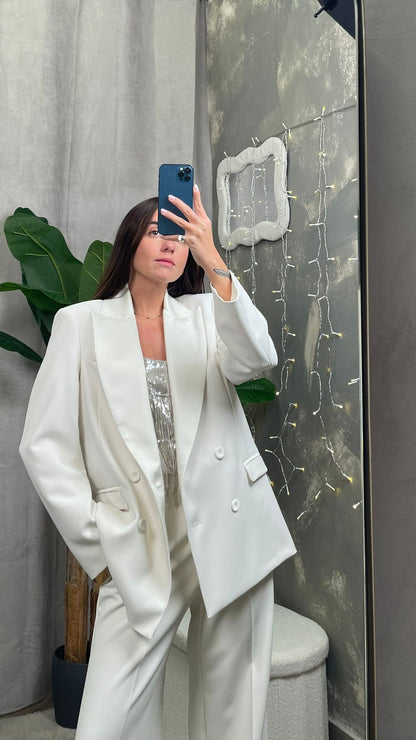 Tailleur bianco doppiopetto con dettagli in raso HaveOne -JCB-P106- -PCB-P246-
