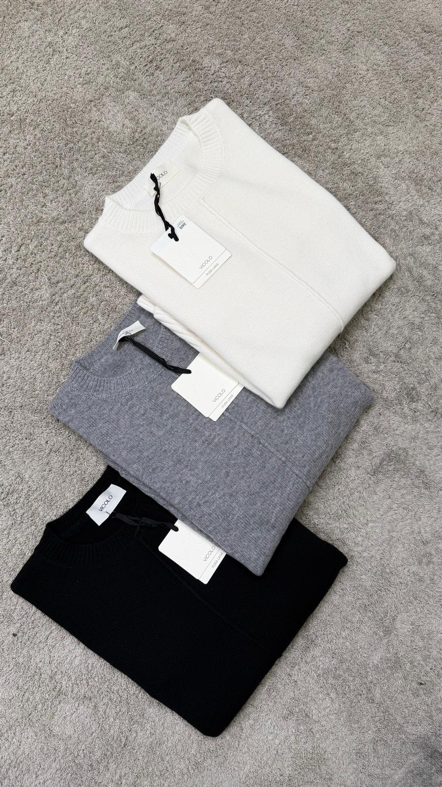 Maglione ViCOLO in pura lana -773F8F-