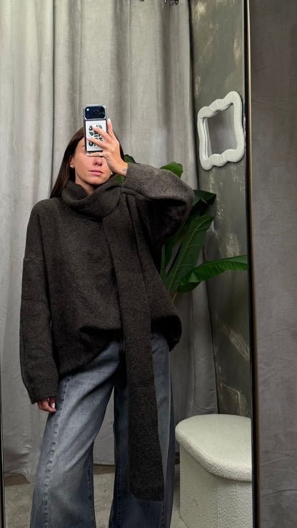 Maglione con sciarpa -MTT-P393-